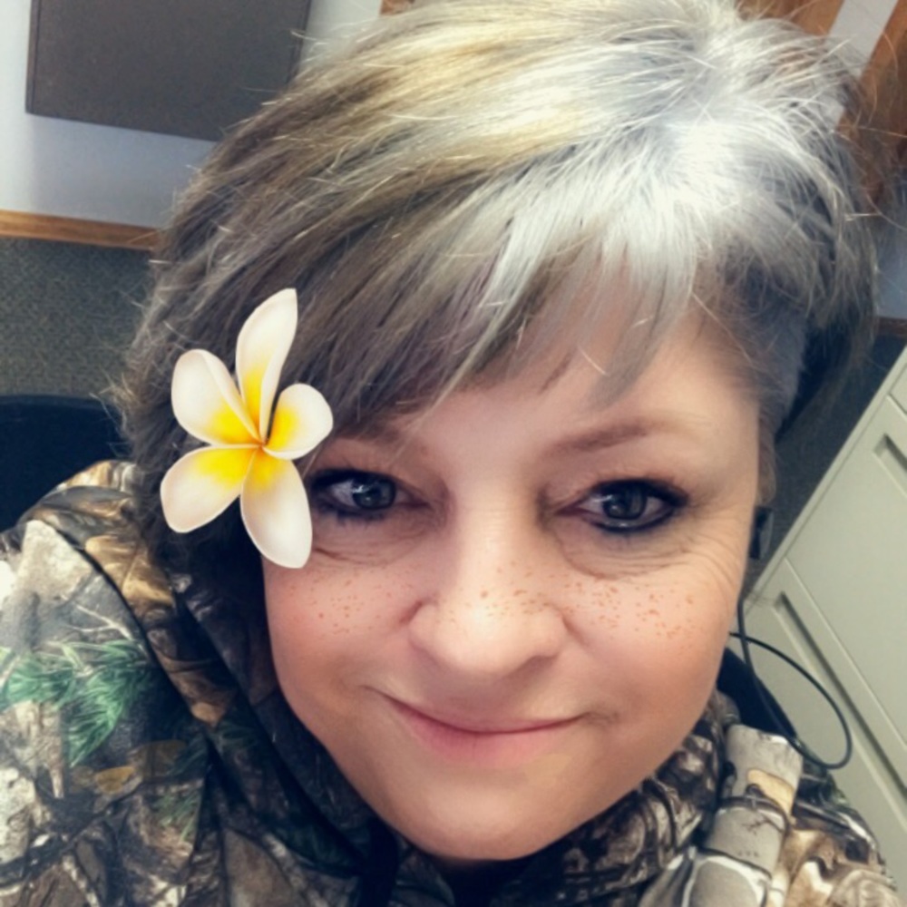 Meet your Posher, Angie